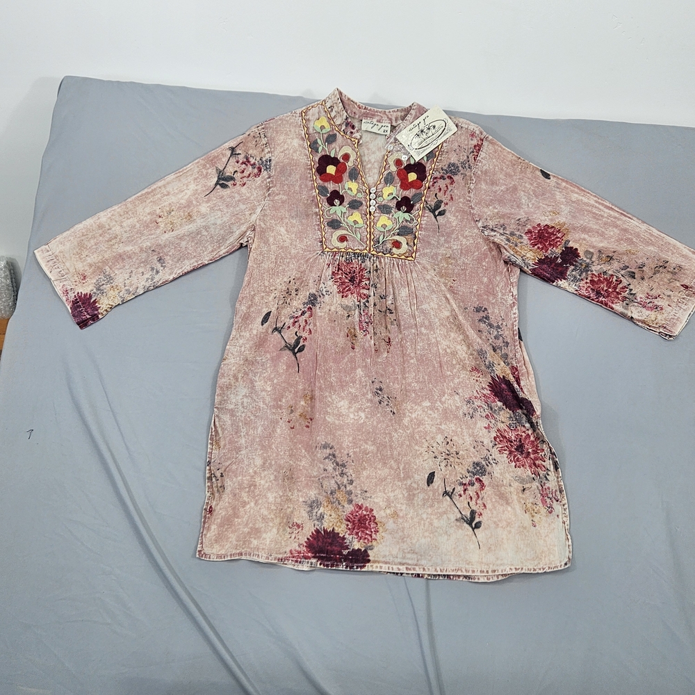 Vintage Blush Floral Embroidered Tunic